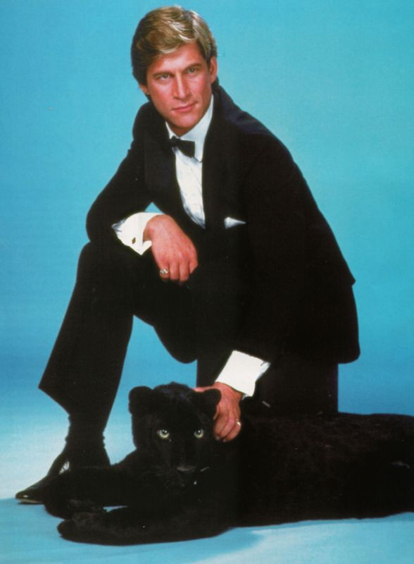 Simon MacCorkindale as Jonathan Chase in Manimal